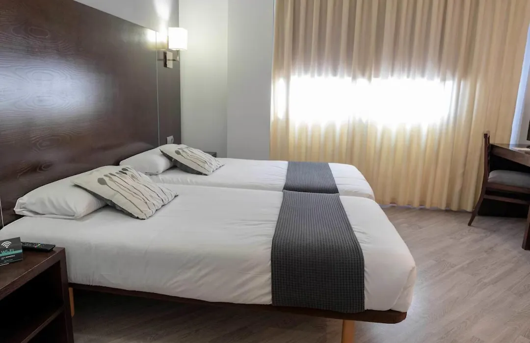 Hotel Cardeña by gaiarooms-1